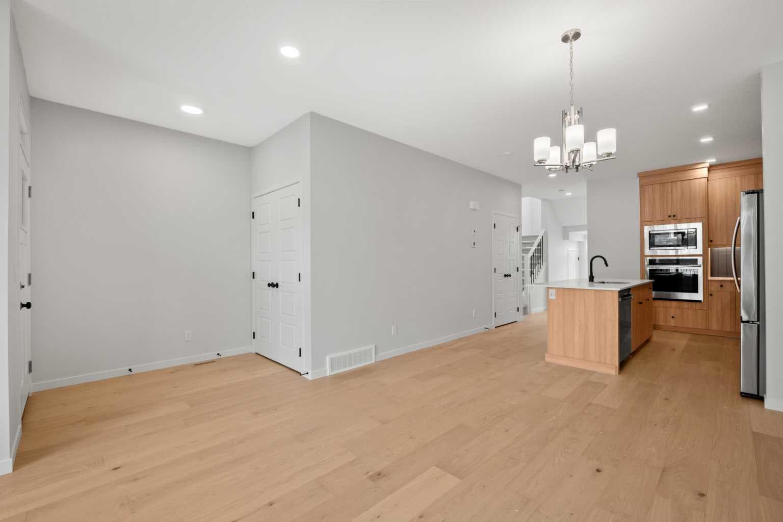 109 Creekview Manor SW