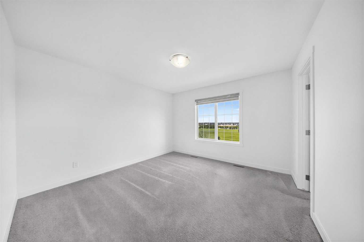 1321 Bayview Point SW
