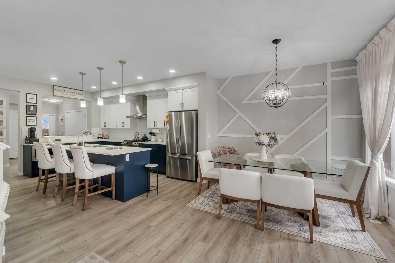 341 Walcrest View SE