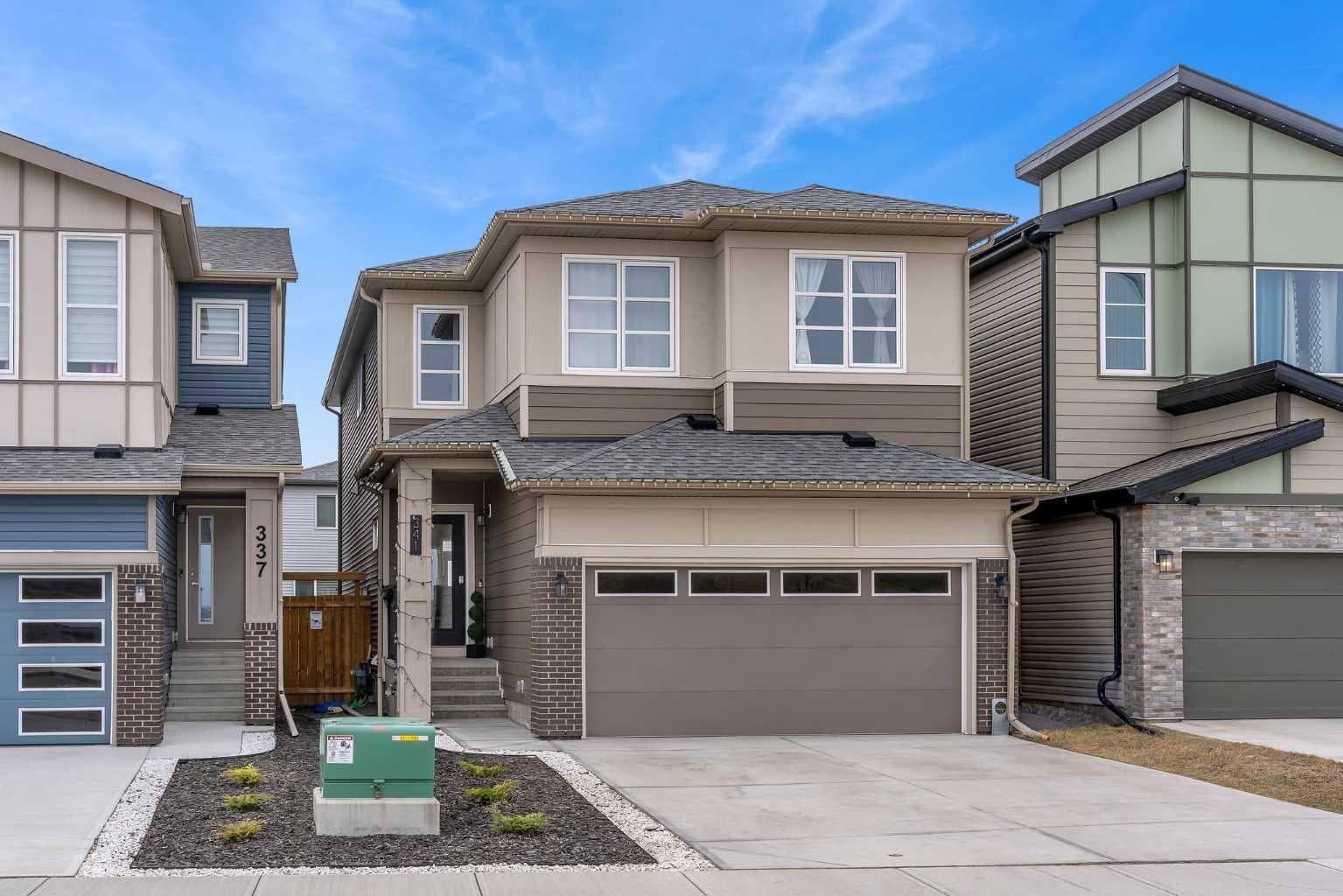341 Walcrest View SE