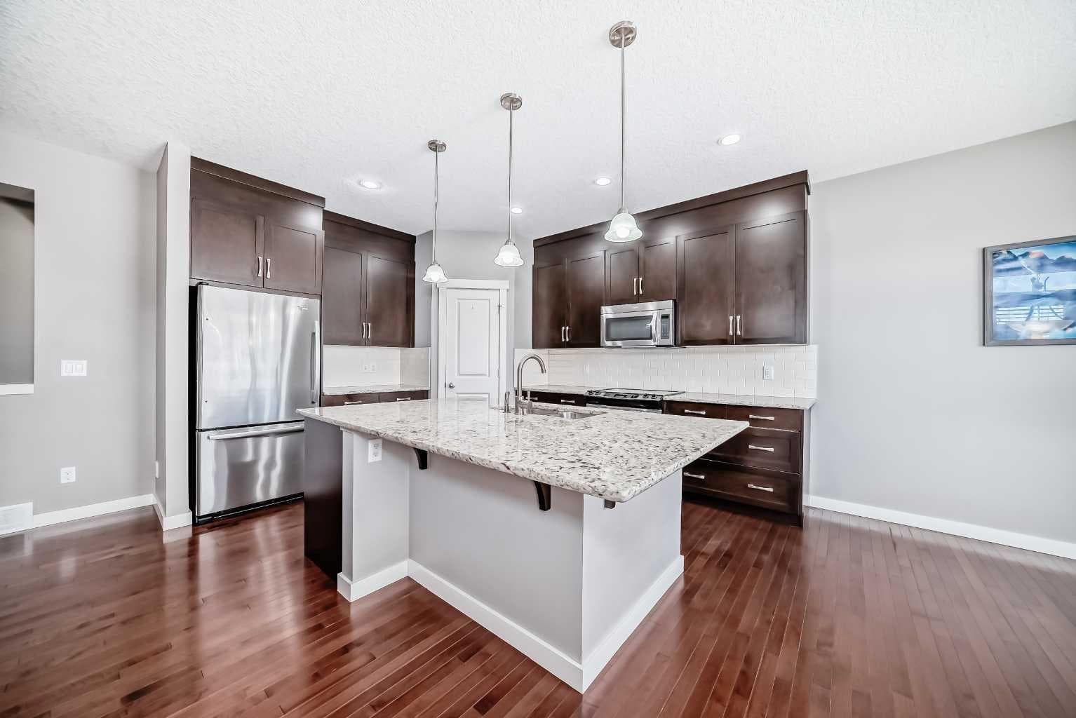 112 Chaparral Valley View SE