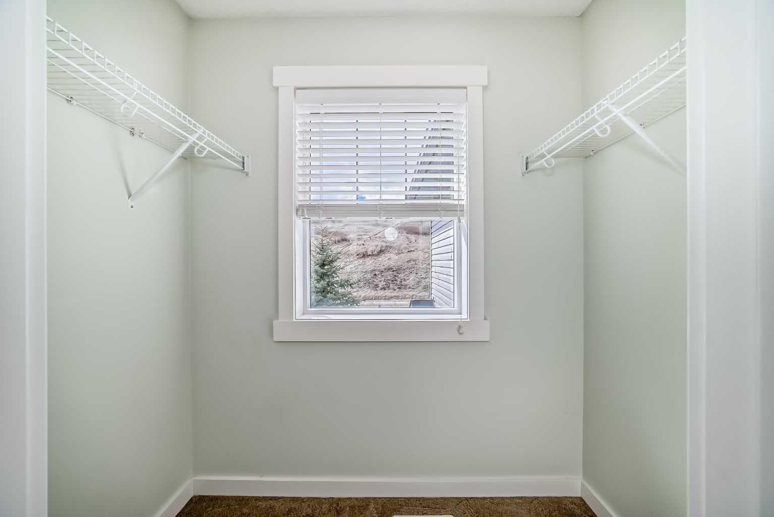 112 Chaparral Valley View SE