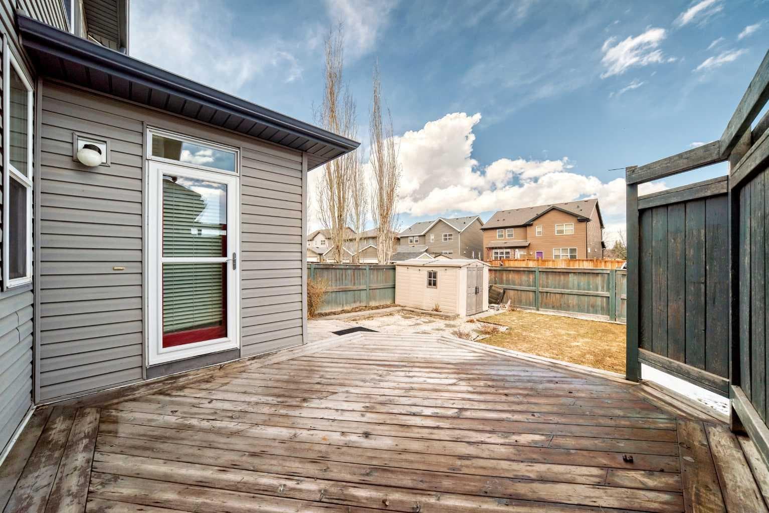 112 Chaparral Valley View SE