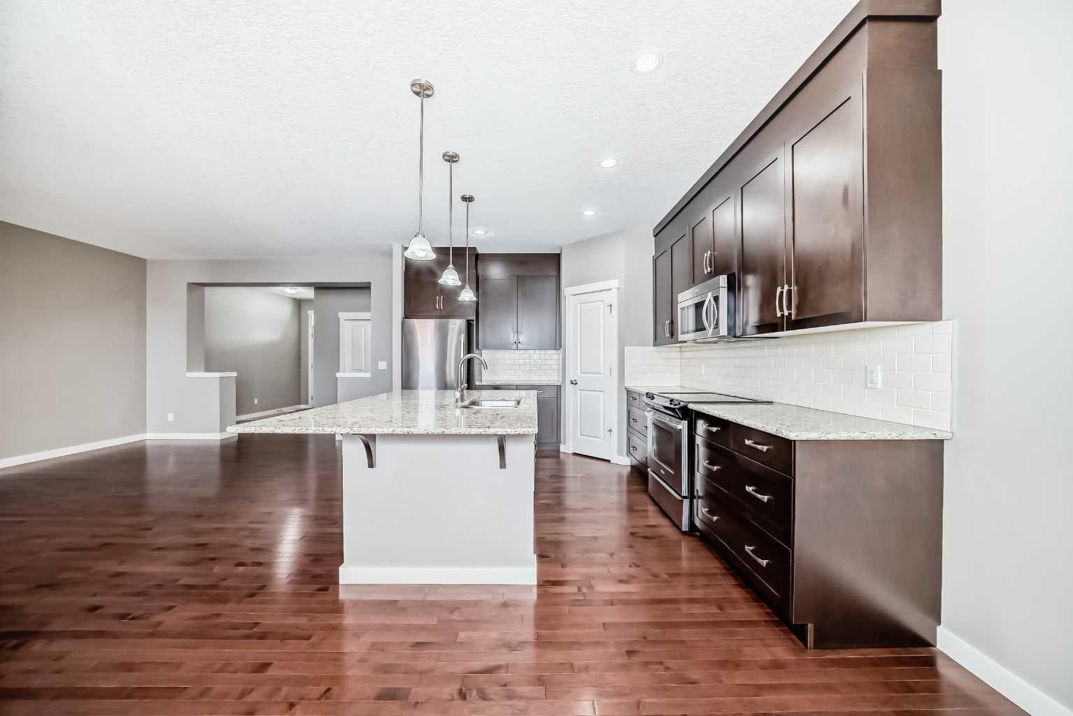 112 Chaparral Valley View SE