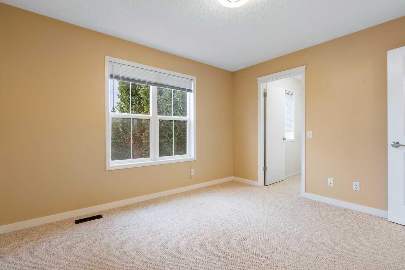 254 Tuscany Drive NW