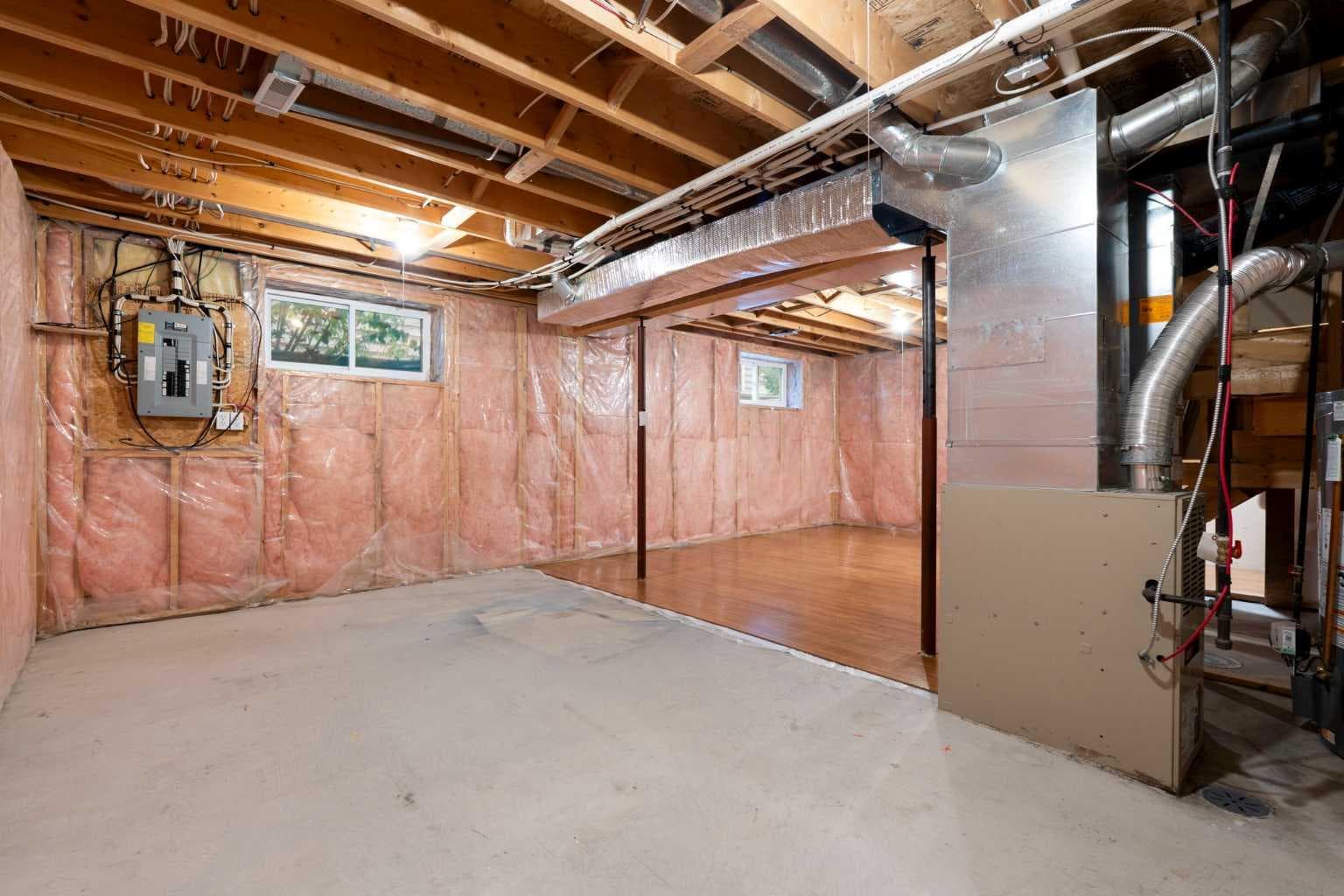 254 Tuscany Drive NW