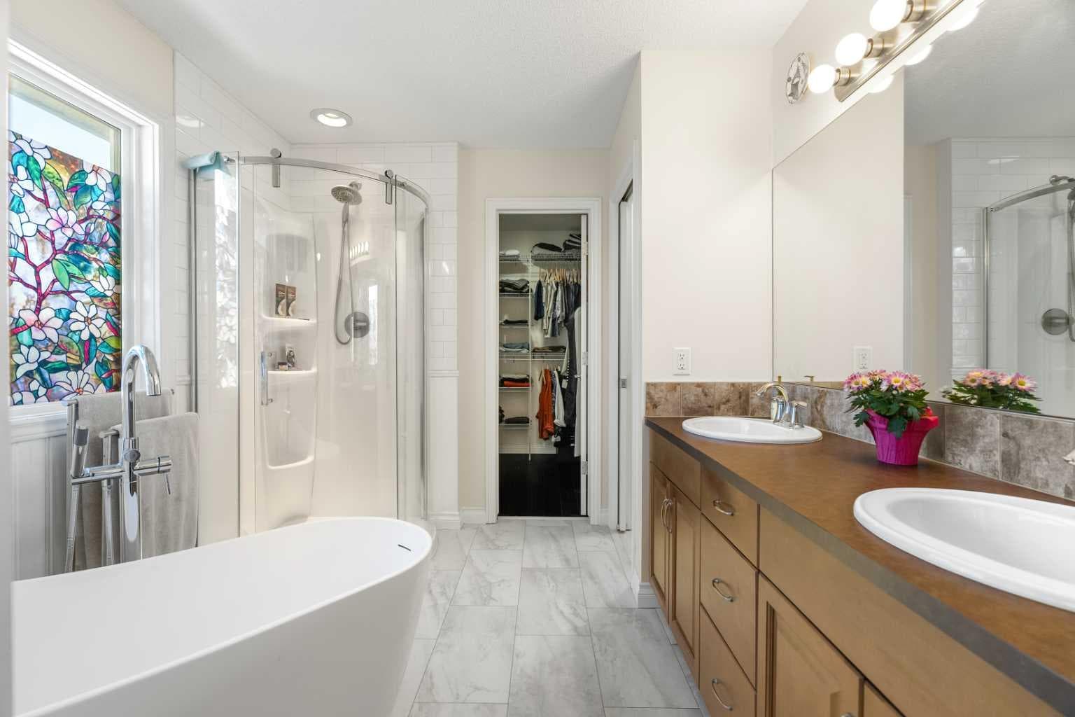 123 Prestwick Manor SE