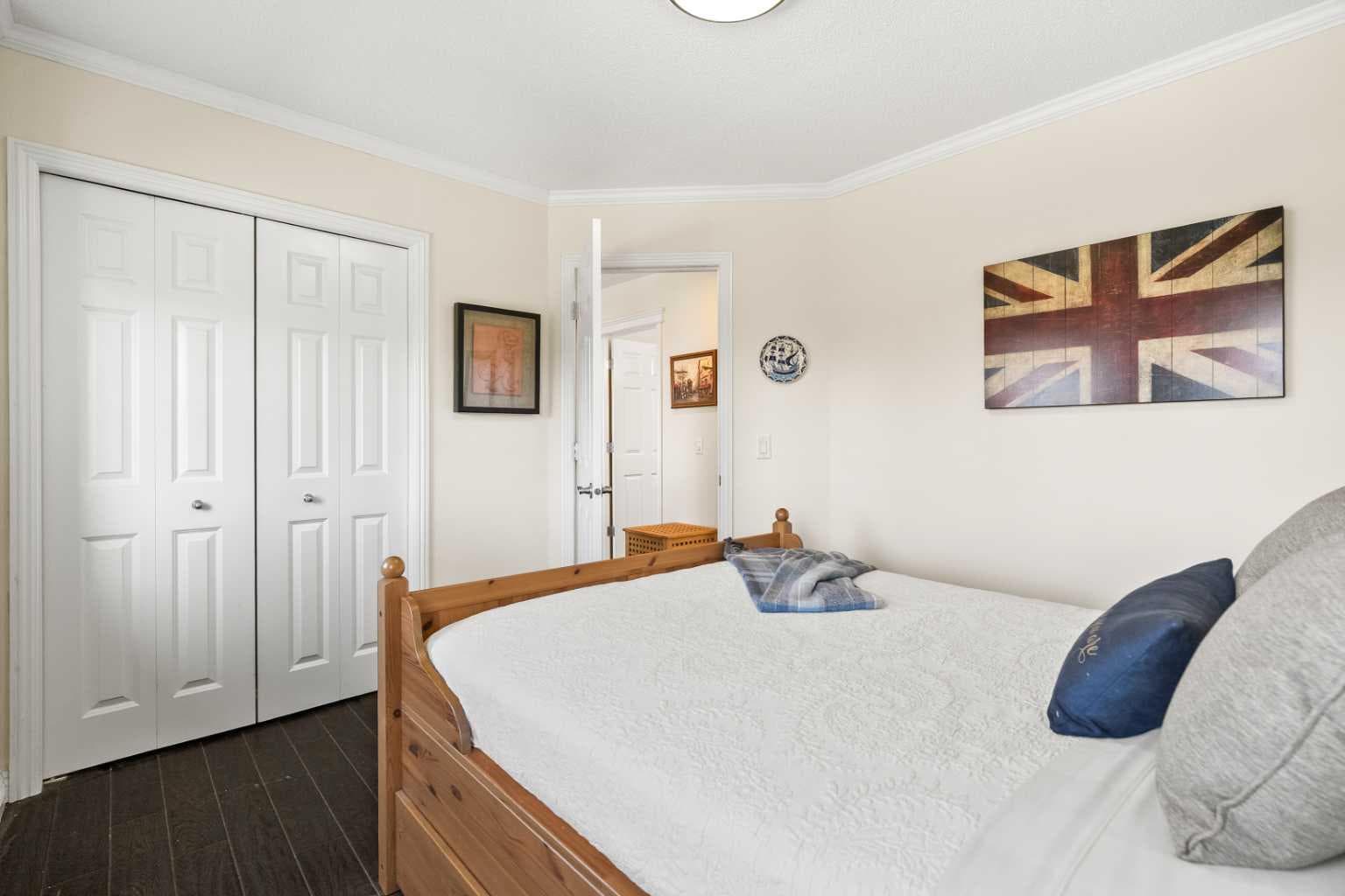 123 Prestwick Manor SE