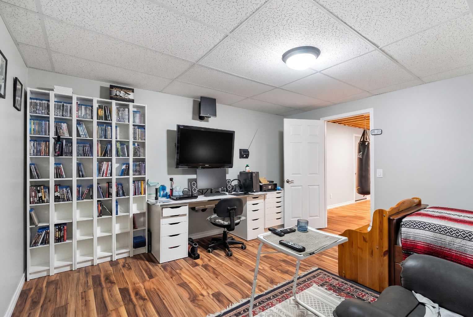 123 Prestwick Manor SE