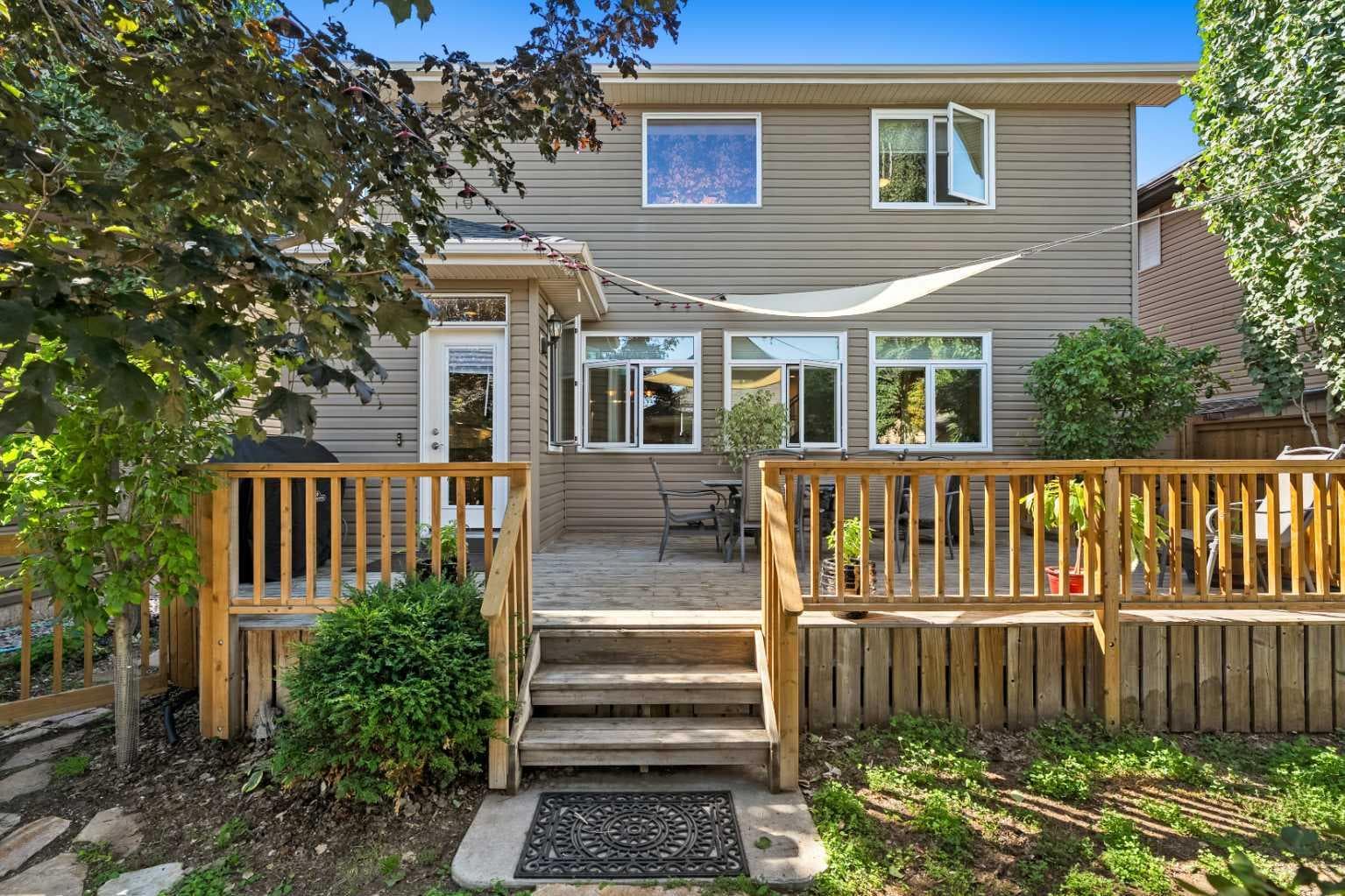 123 Prestwick Manor SE