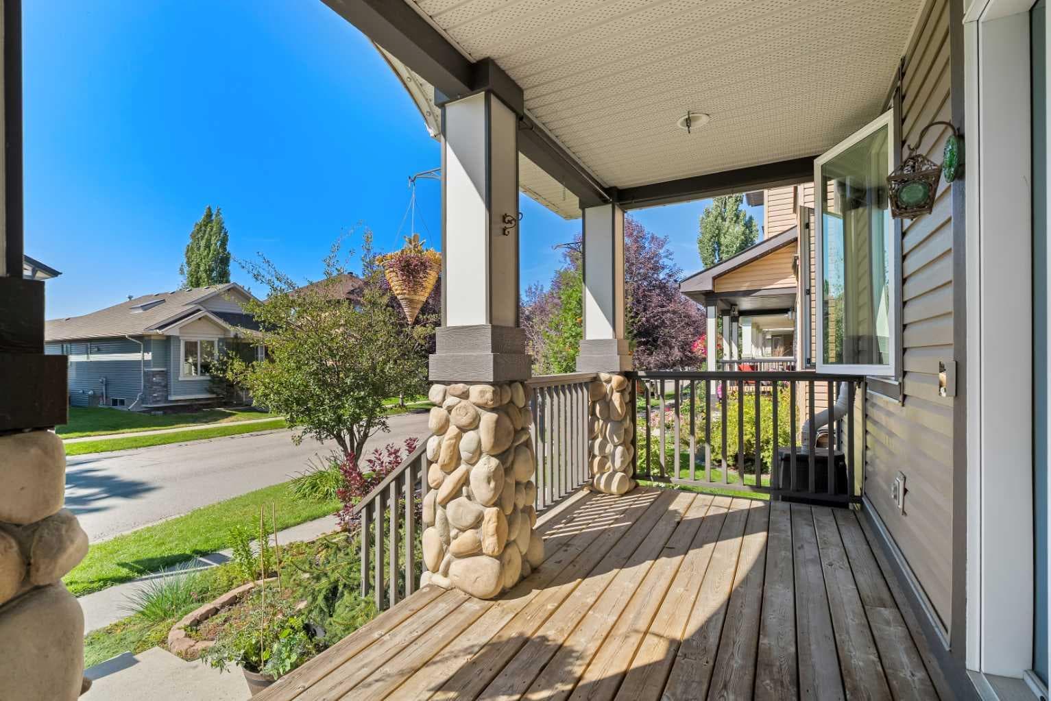 123 Prestwick Manor SE
