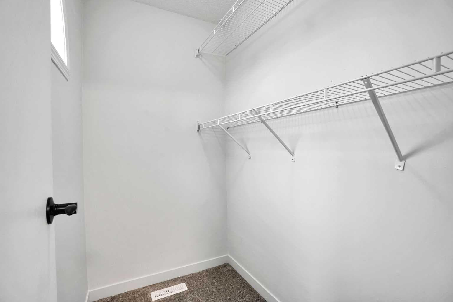 145 Bridleglen Road SW