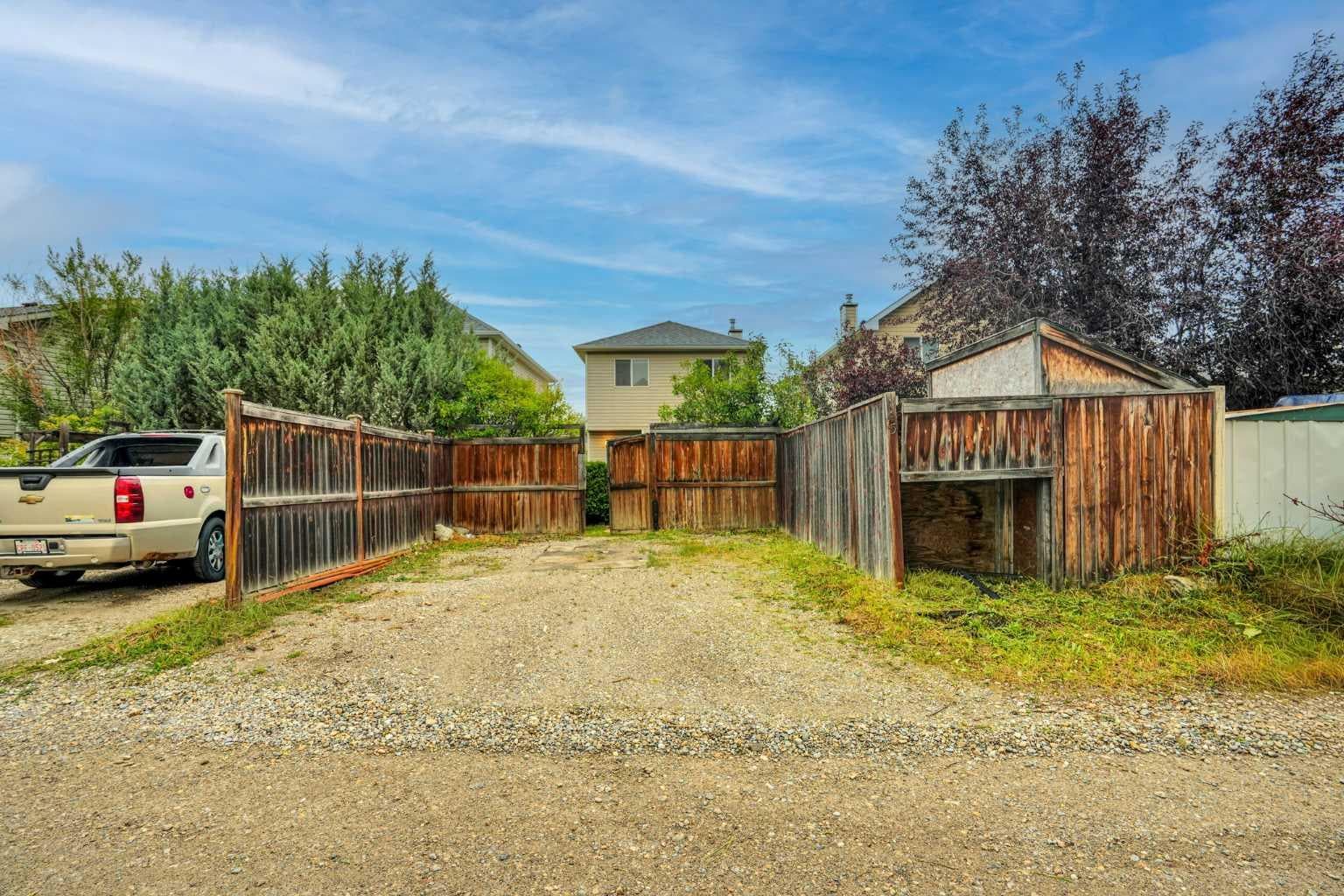 145 Bridleglen Road SW