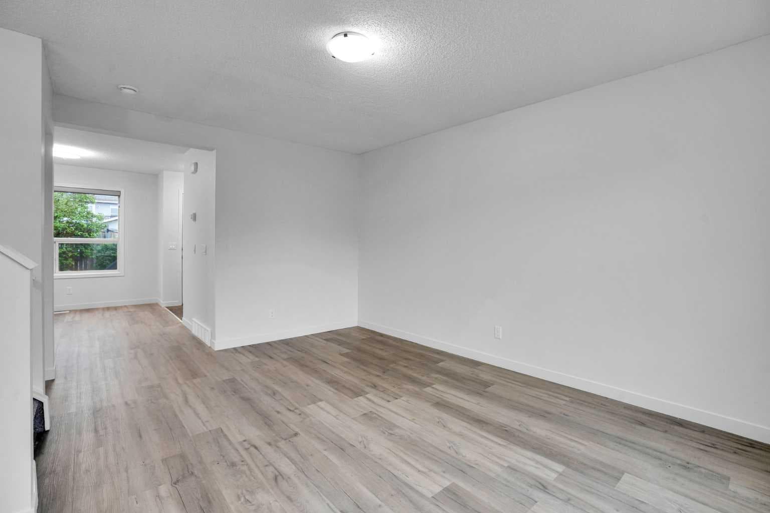 145 Bridleglen Road SW