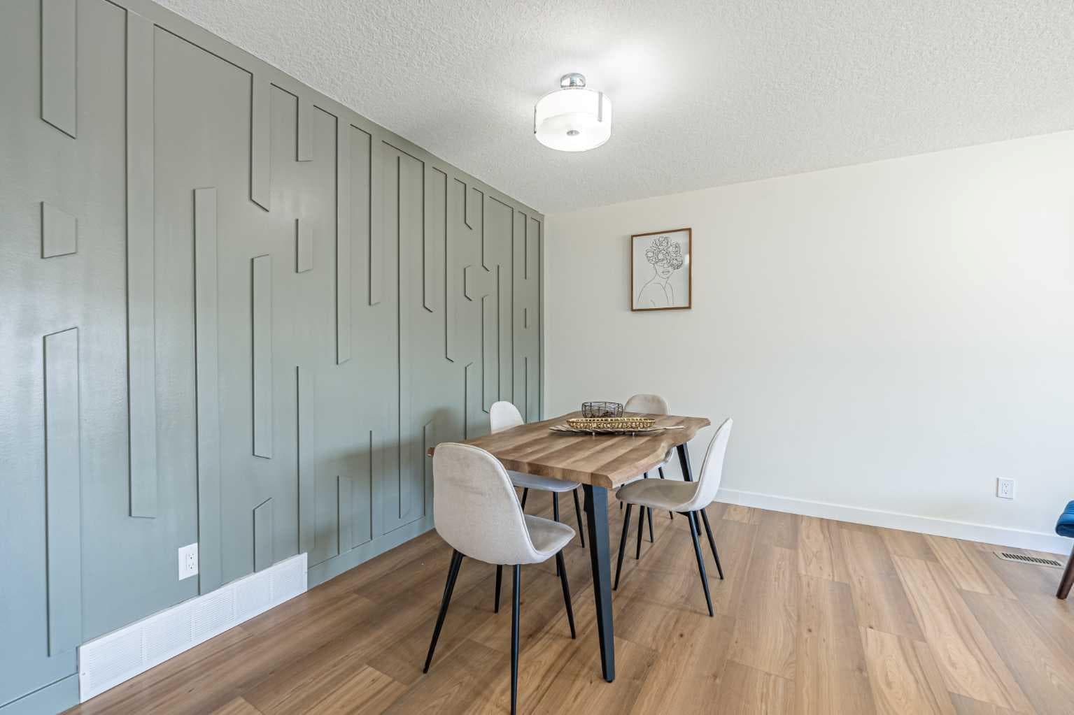 20 Castlegrove Way NE