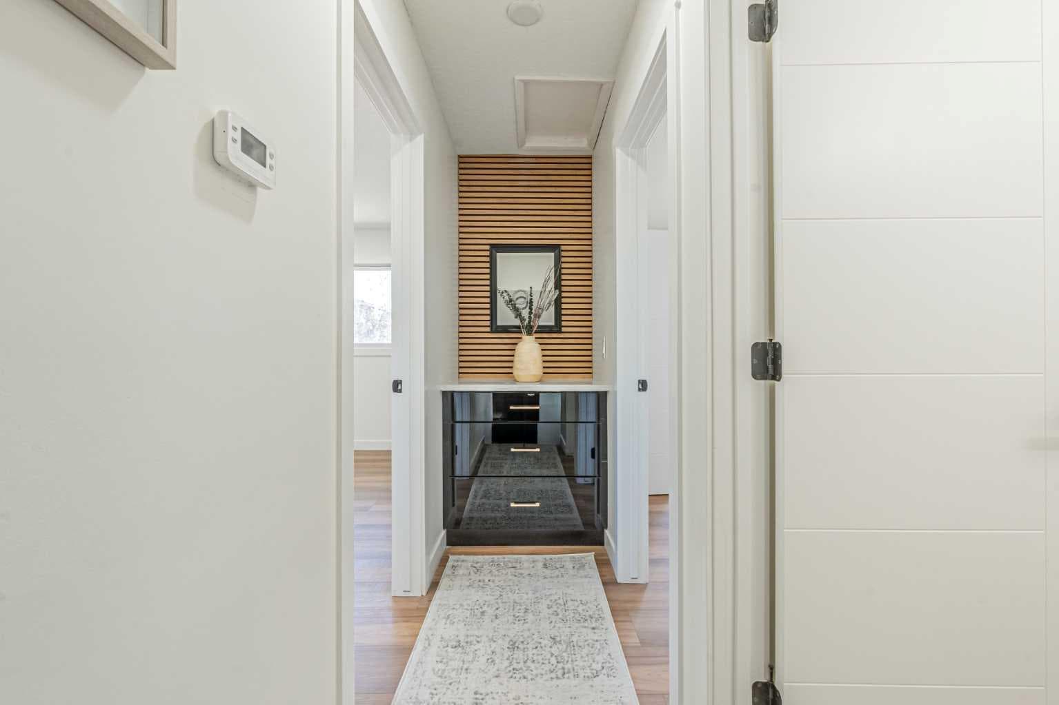 20 Castlegrove Way NE