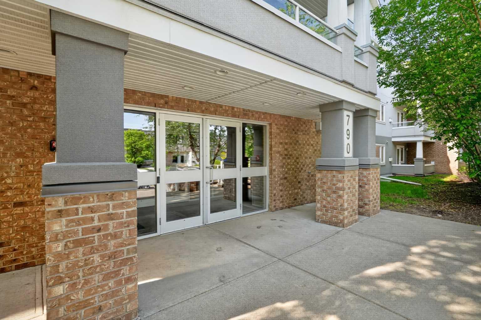 116, 790 Kingsmere Crescent SW
