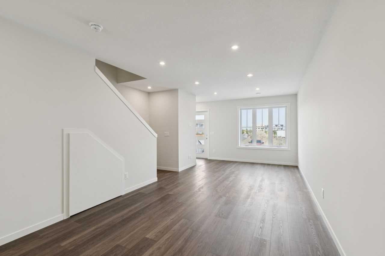 203, 40 Livingston Parade NE