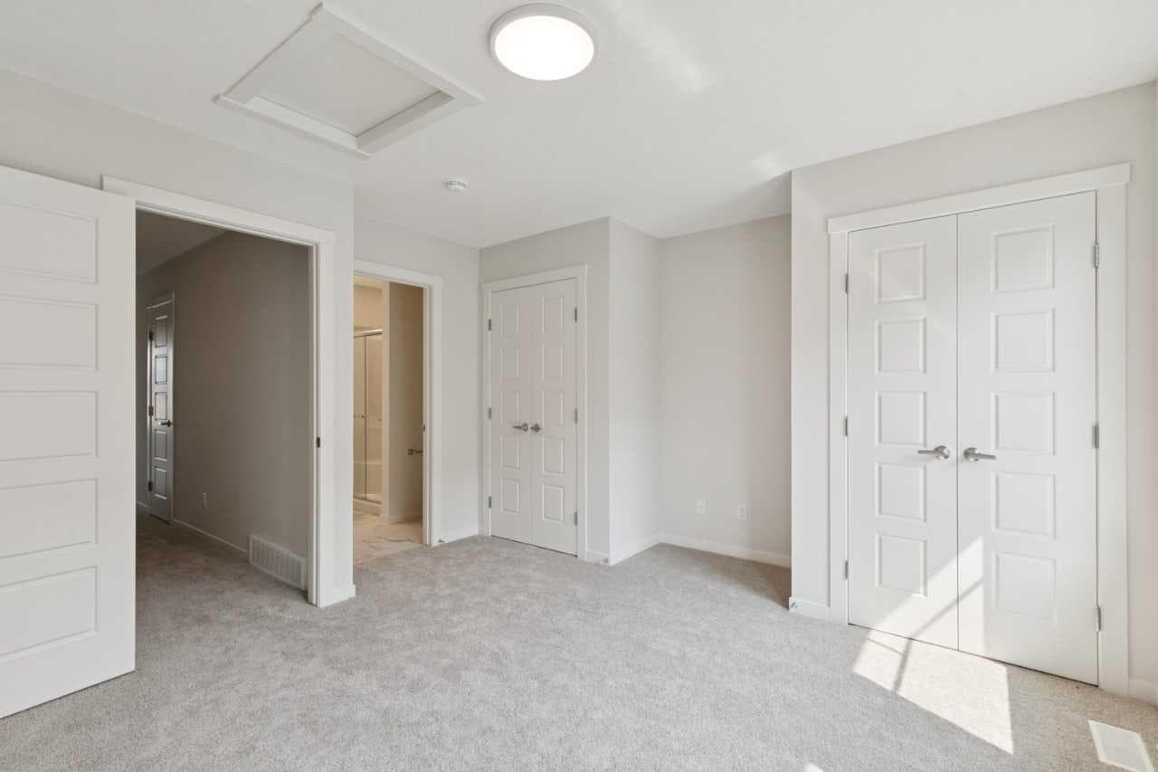 203, 40 Livingston Parade NE