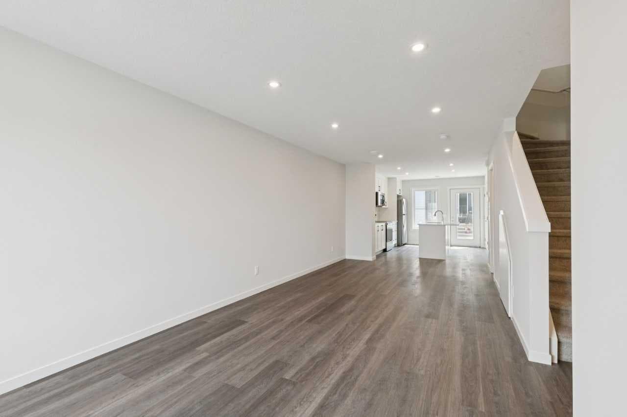 203, 40 Livingston Parade NE