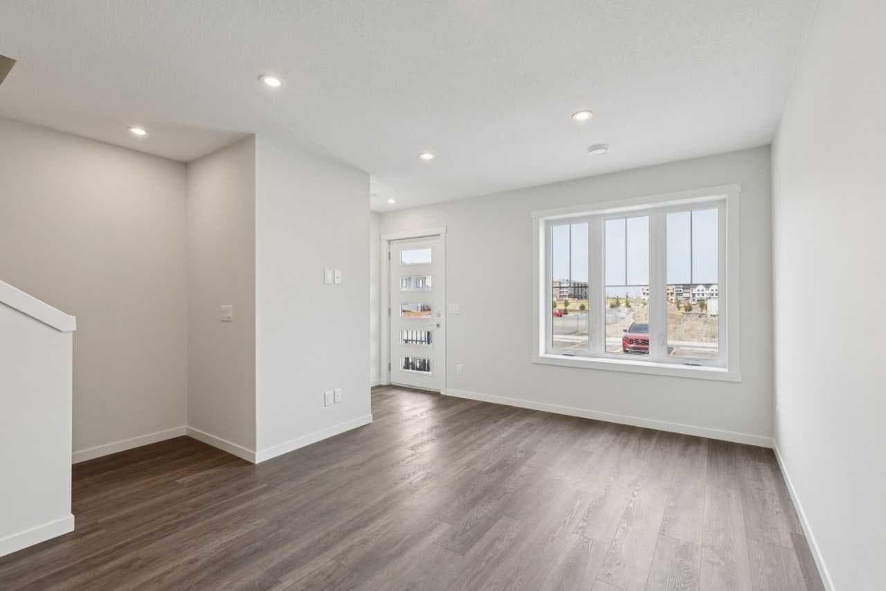 203, 40 Livingston Parade NE