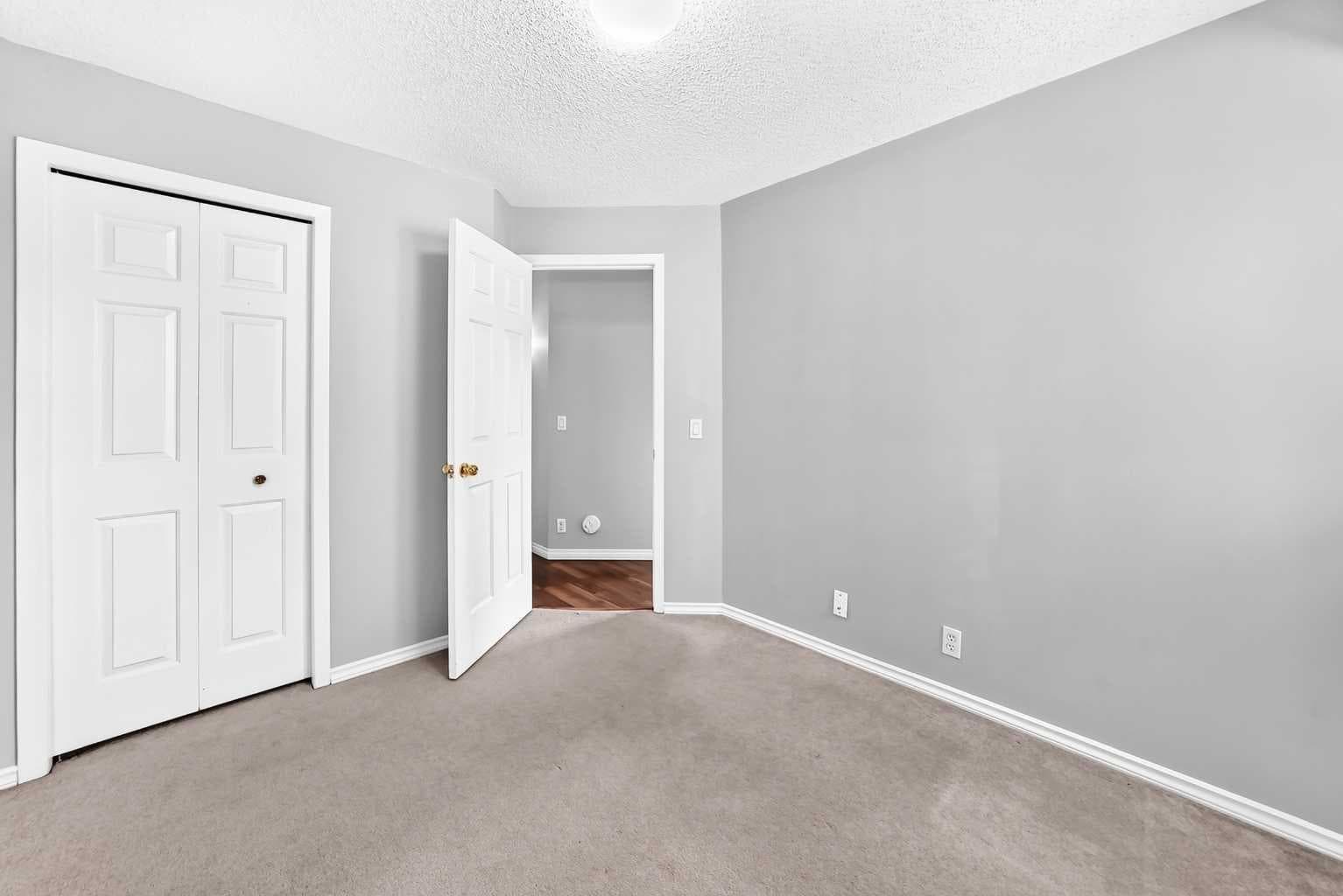 8 Hawkfield Crescent NW