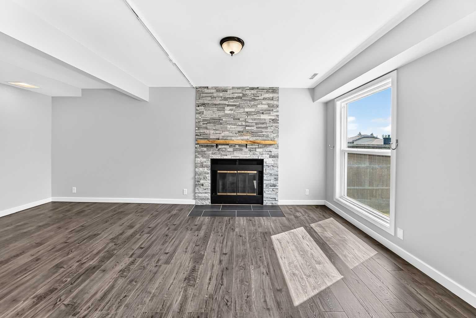 8 Hawkfield Crescent NW