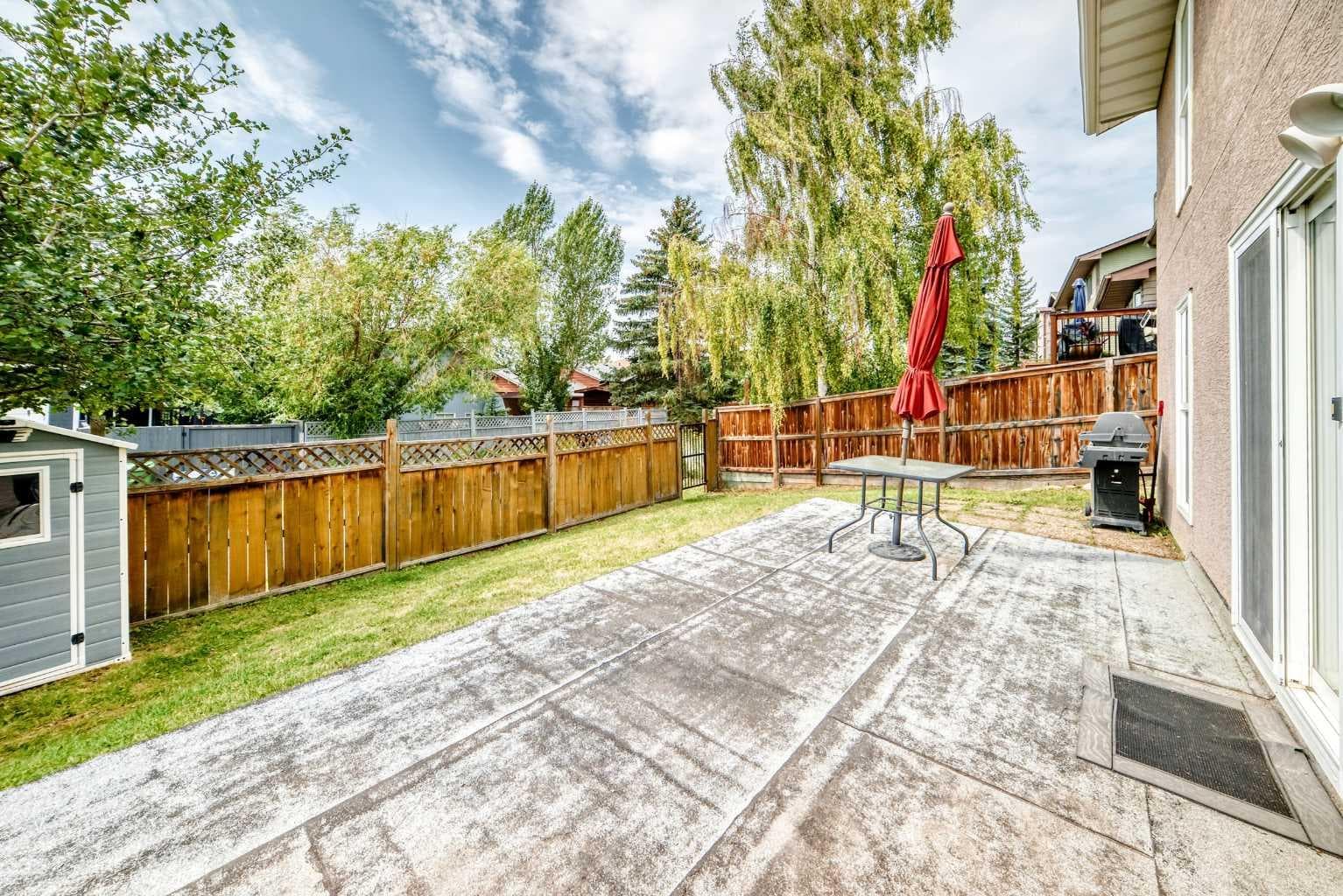 8 Hawkfield Crescent NW