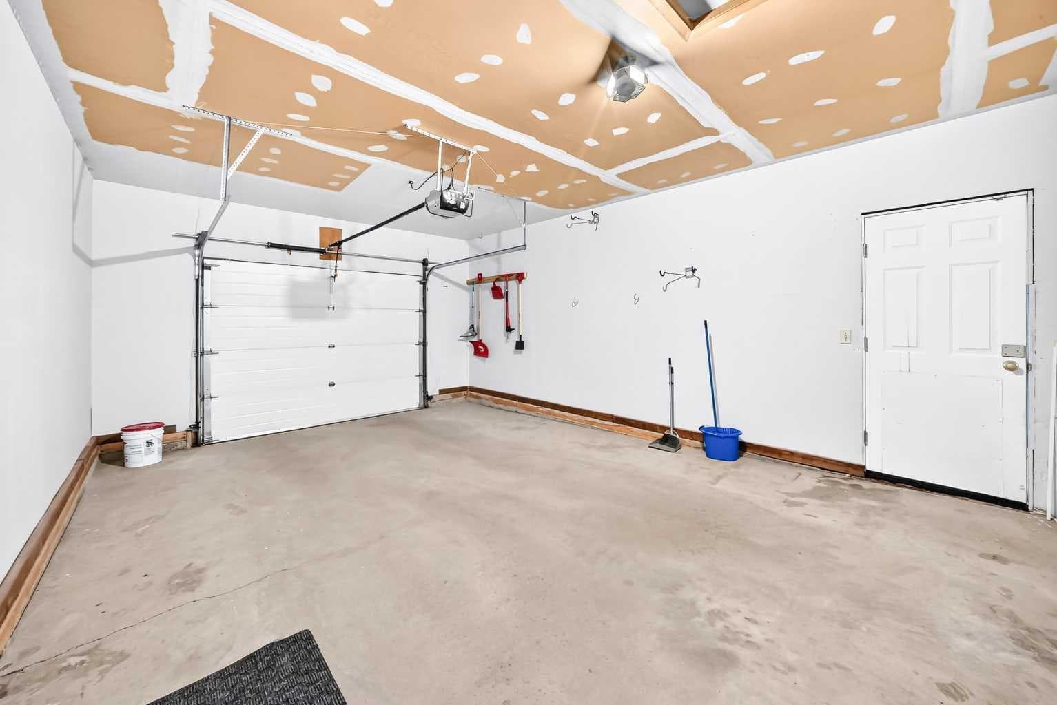8 Hawkfield Crescent NW