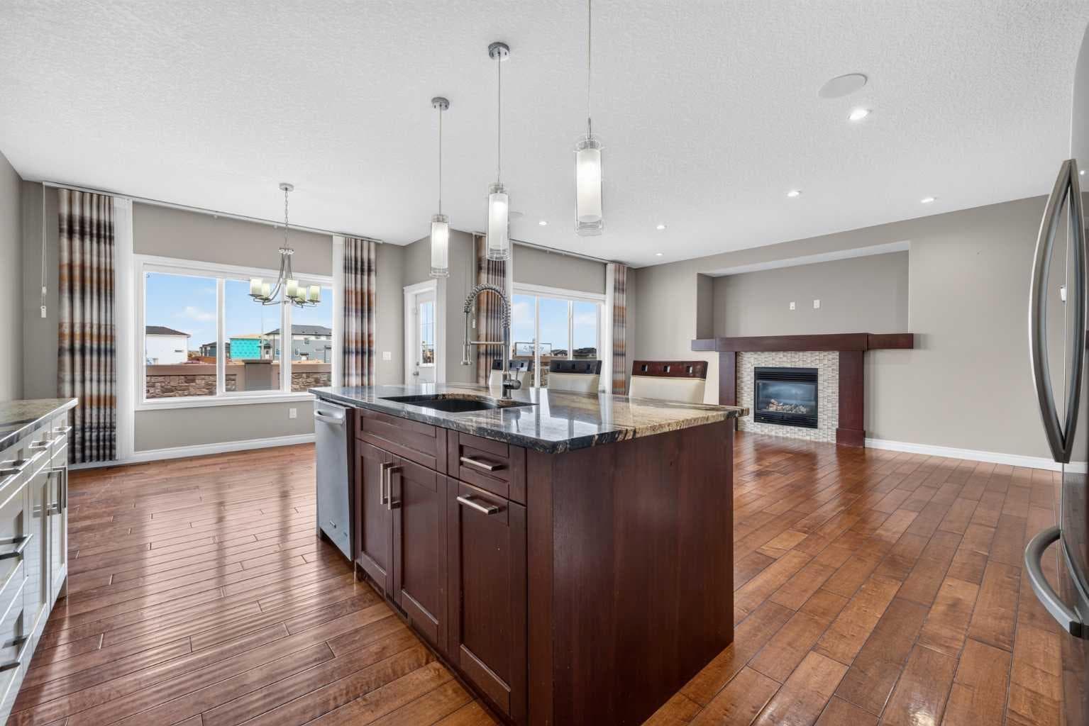148 Evansborough Way NW