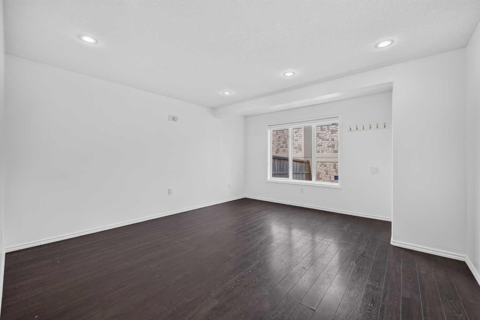 148 Evansborough Way NW