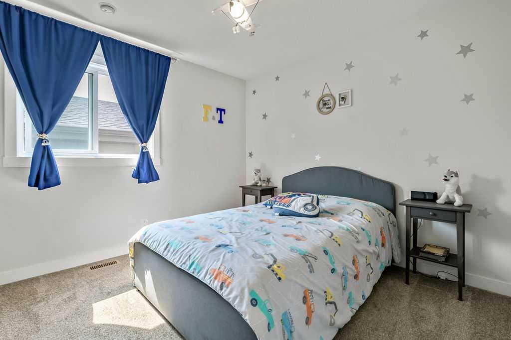 100 Cranbrook Gardens SE