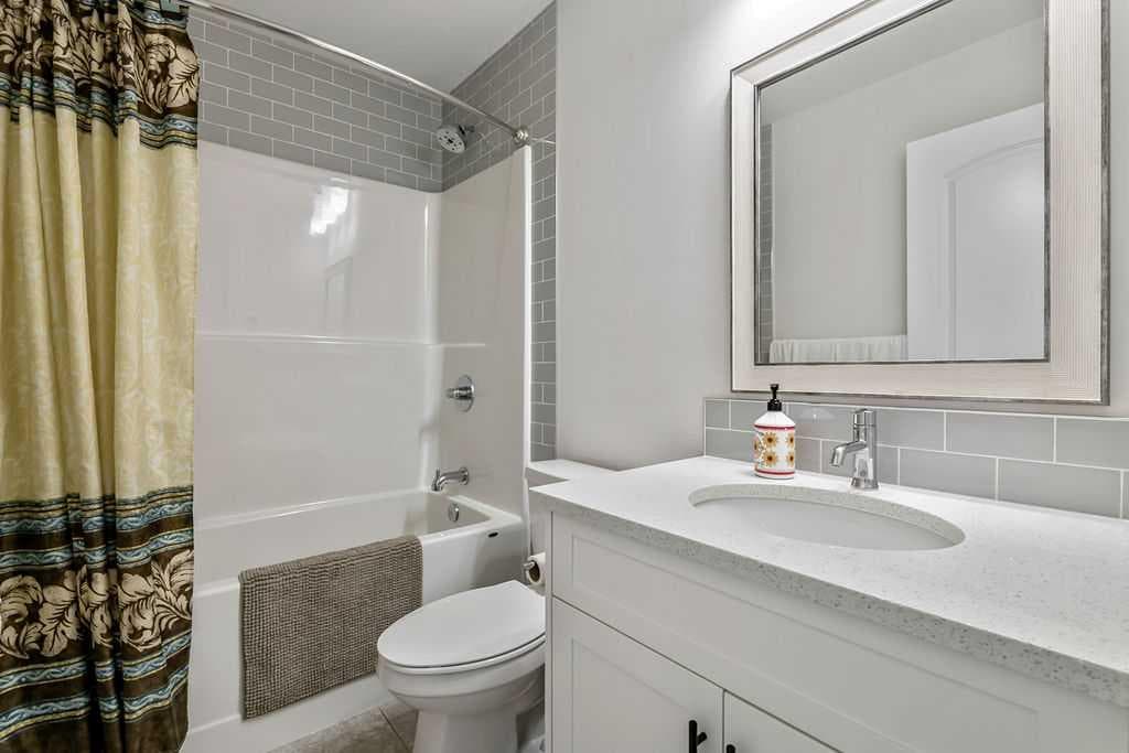 100 Cranbrook Gardens SE