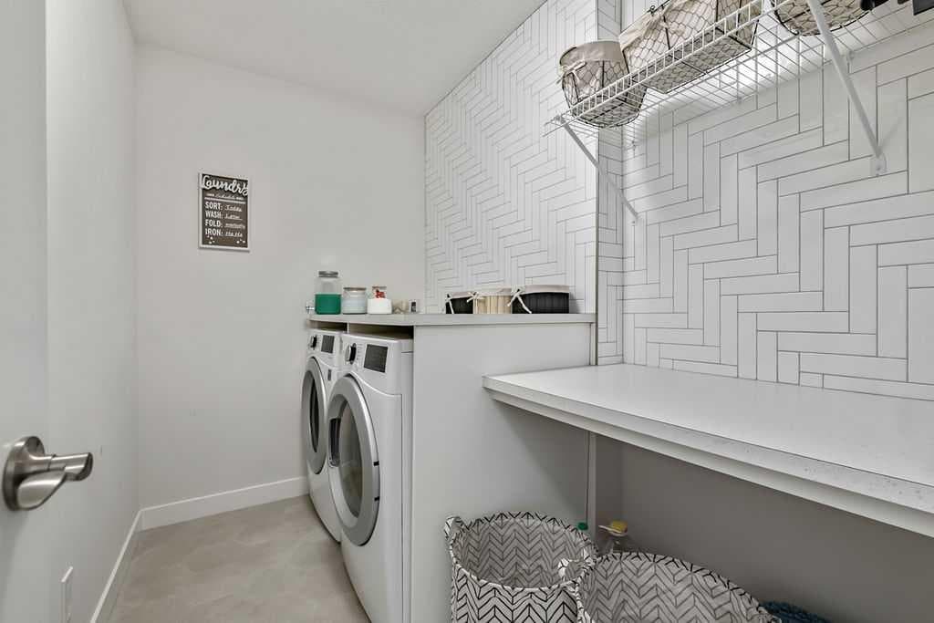 100 Cranbrook Gardens SE