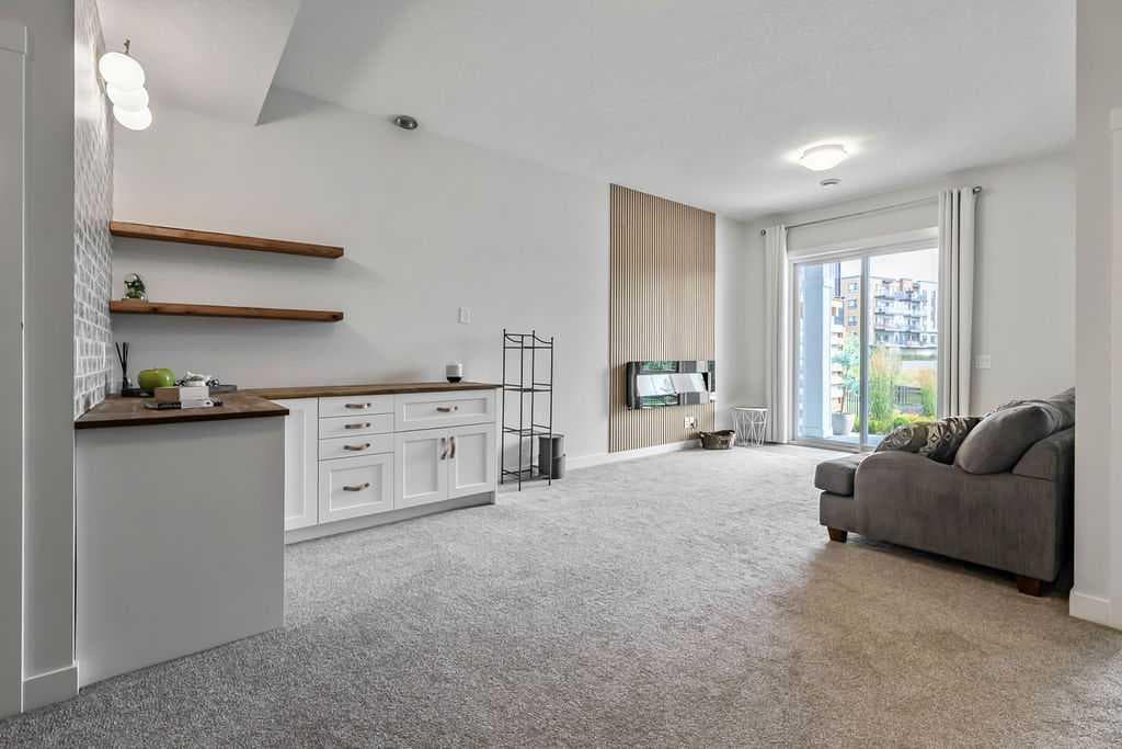 100 Cranbrook Gardens SE
