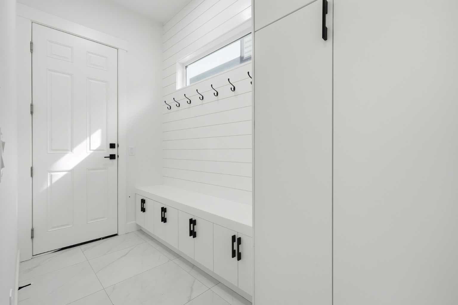 15 WATERCREST Gate 