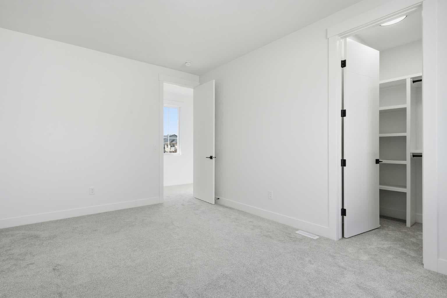 15 WATERCREST Gate 