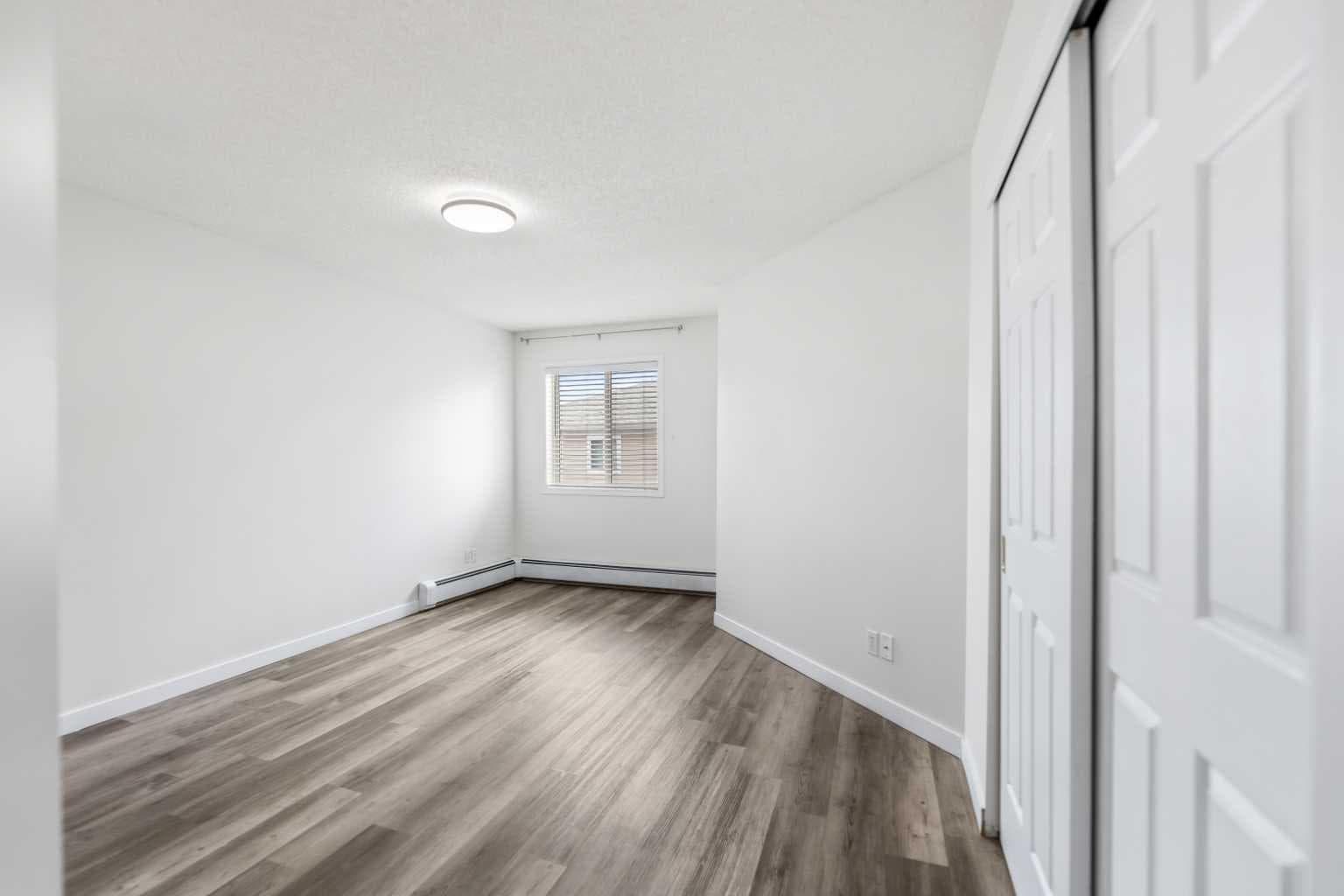 410, 290 Shawville Way SE