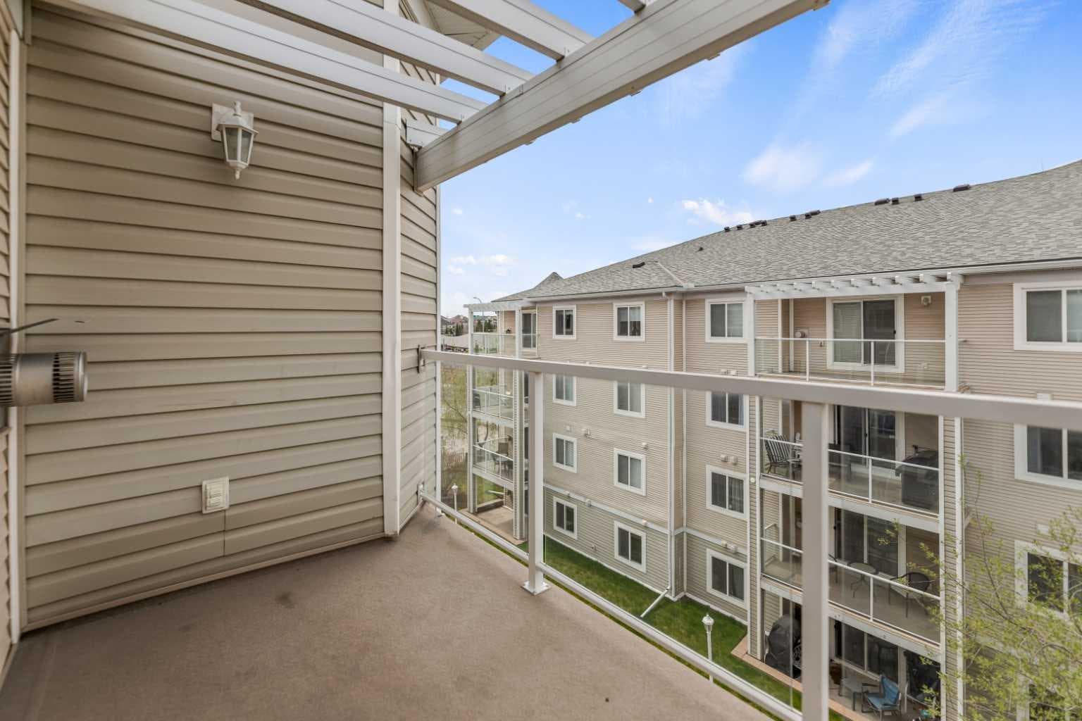 410, 290 Shawville Way SE