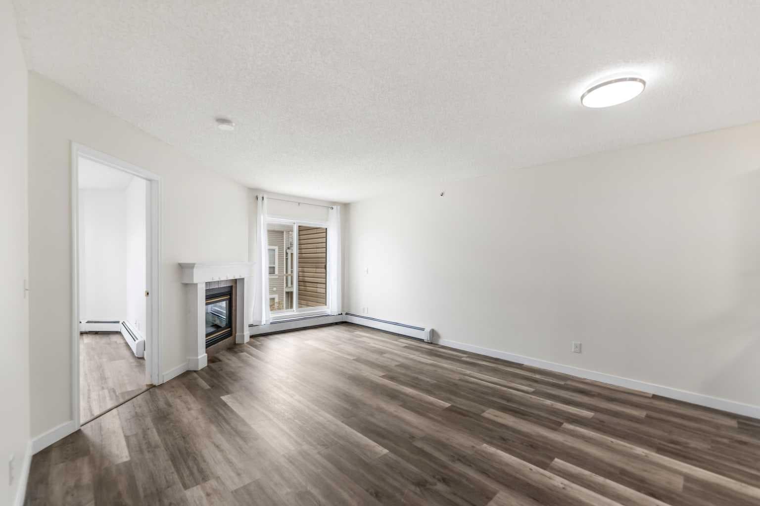 410, 290 Shawville Way SE