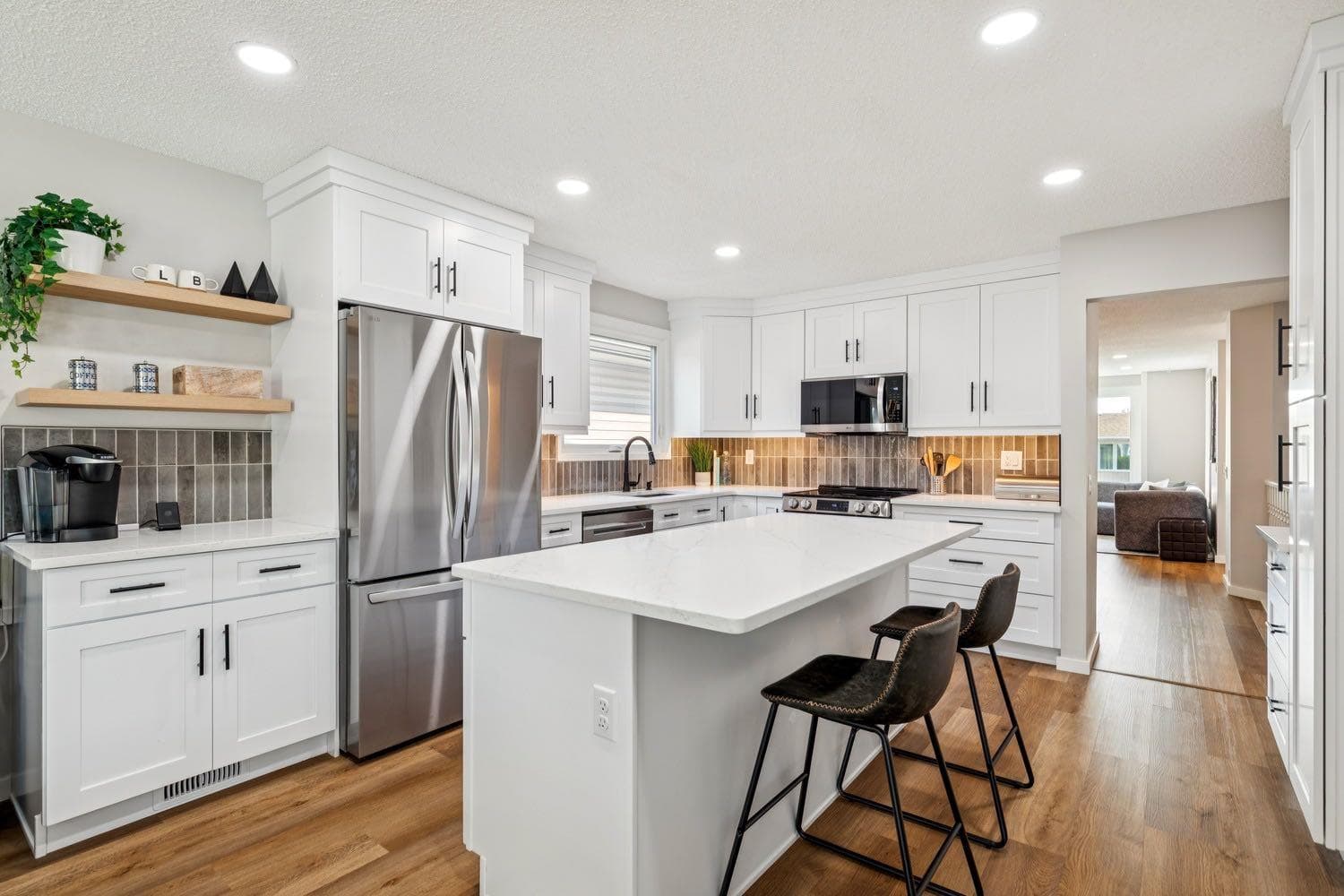 92 Woodford Drive SW