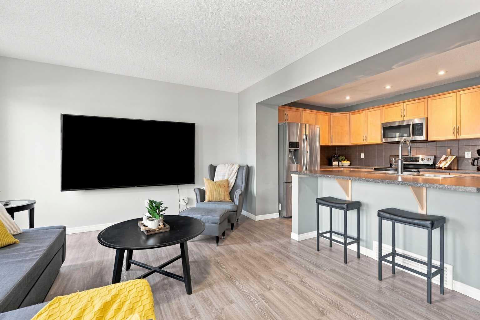 149 Windstone Avenue SW