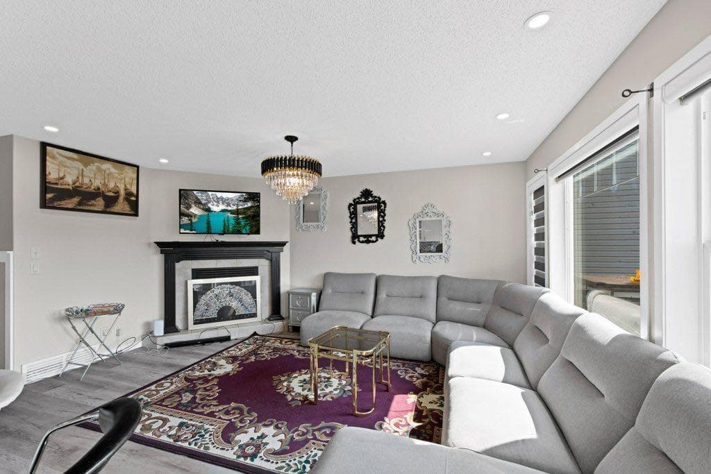 33 Skyview Springs Road 