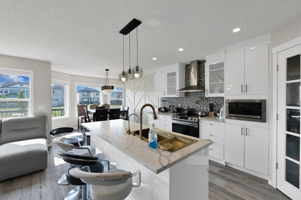33 Skyview Springs Road 