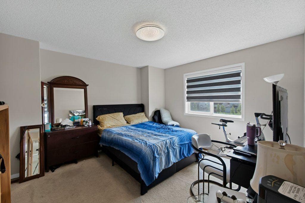 33 Skyview Springs Road 