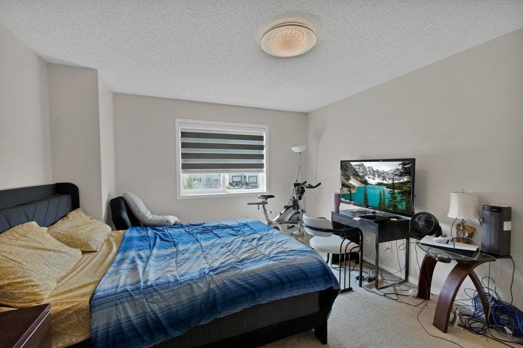33 Skyview Springs Road 