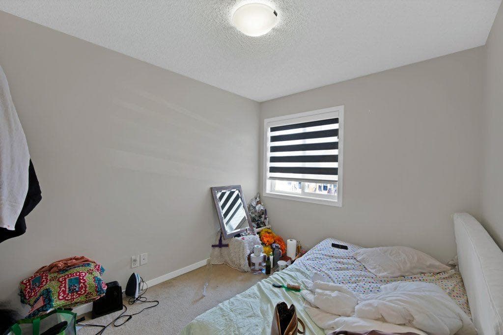 33 Skyview Springs Road 