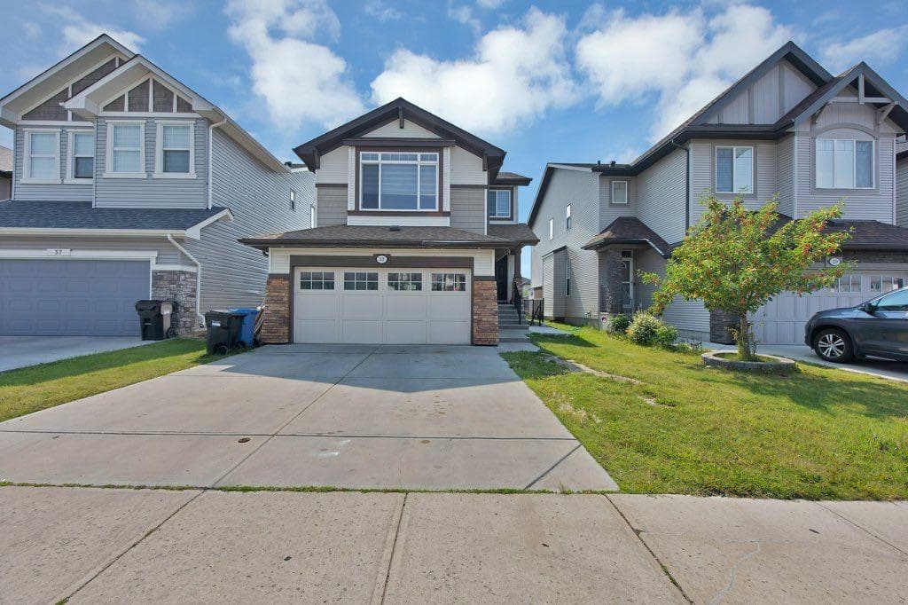 33 Skyview Springs Road 