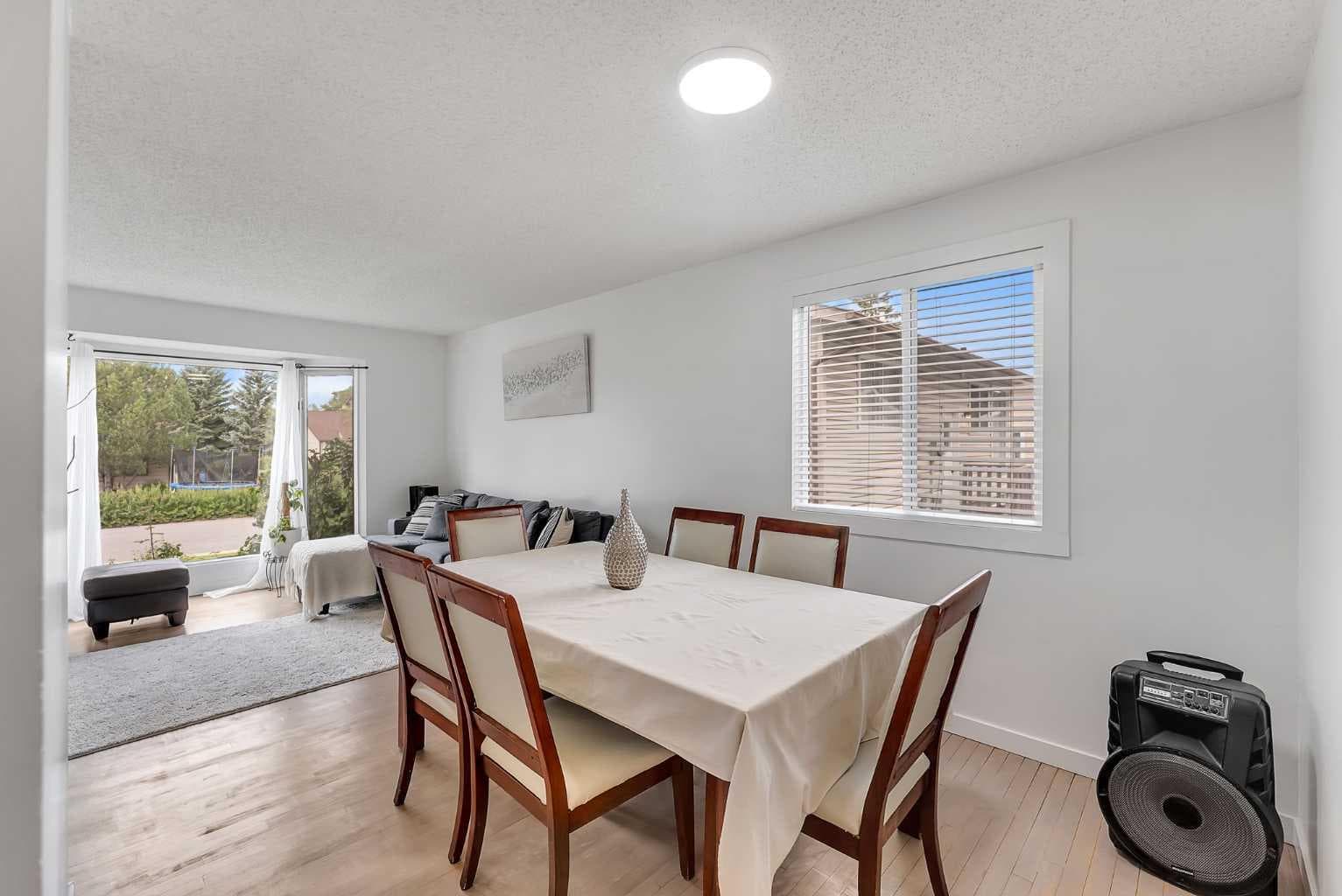 139 WHITLOCK Close NE