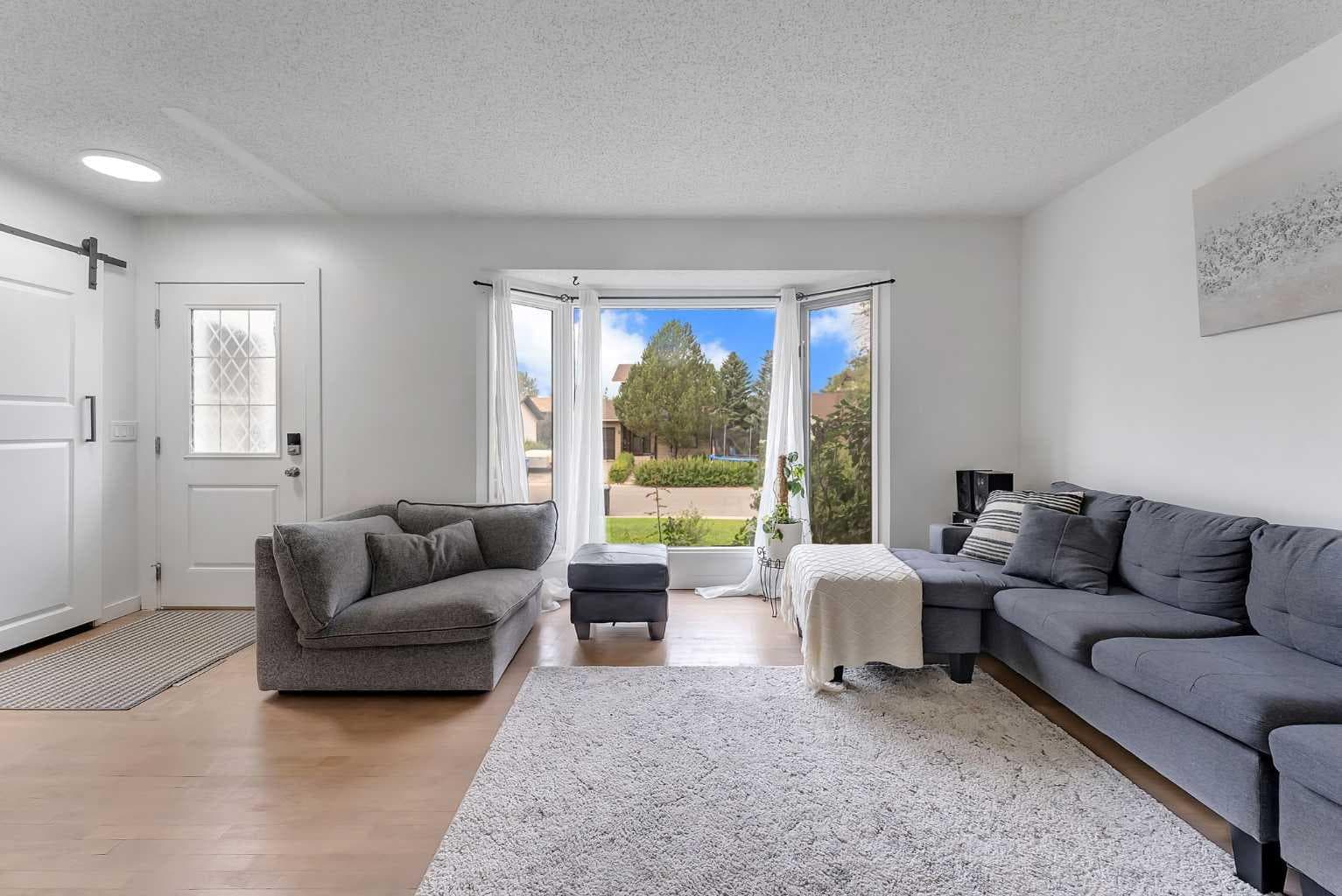 139 WHITLOCK Close NE